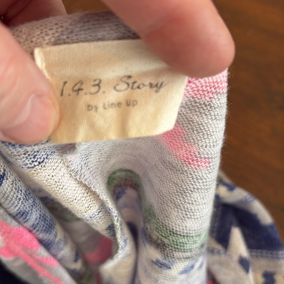 Women's Southwestern Aztec Geometric Pink Gray Tunic Top‎ Size  M Medium Western - Picture 8 of 8